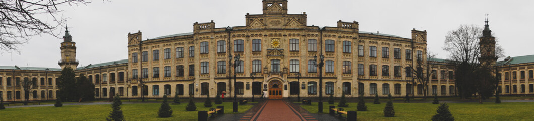 Fototapeta na wymiar Kiev Polytechnic University Panorama Kiev