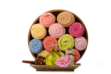 Damask rose essential oils: rose petals, fresh okra with essential oils. Mixed with oil for body...