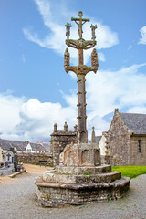 Fototapeta na wymiar Commana. Calvaire de l'église Saint-Derrien de l'enclos paroissial. Finistère. Bretagne 