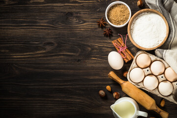Obraz na płótnie Canvas Baking ingredients on kitchen table.