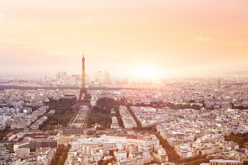Fototapeta na wymiar Sunset Eiffel tower and Paris city view form Triumph Arc.