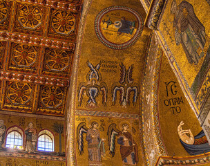 Fototapeta na wymiar Cathedral of Monreale, Sicily, Italy, Palermo 