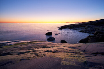 Fototapeta na wymiar Beautiful sunset in seashore
