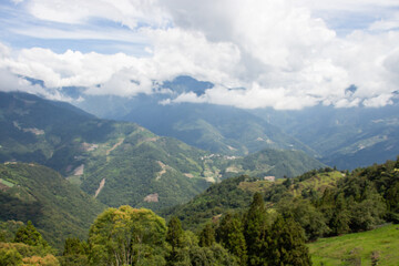 Fototapeta na wymiar Taiwan's beautiful alpine scenery 3