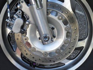 バイクのディスクブレーキ