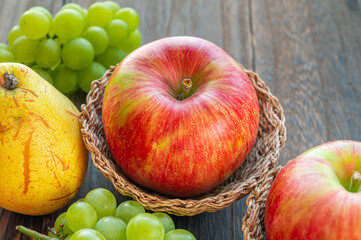 りんご　サンつがる