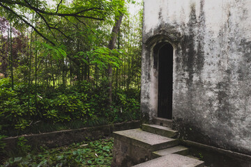 Chinese house by water in Lanting (Orchid Pavilion) scenic area in Shaoxing, China