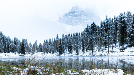 Lake Antorno Misurina, Dolomiten - Winterwonderland