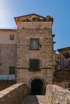 Altstadt von Bagnone in der Toskana in Italien 
