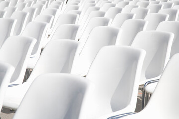 Naklejka premium 白い椅子