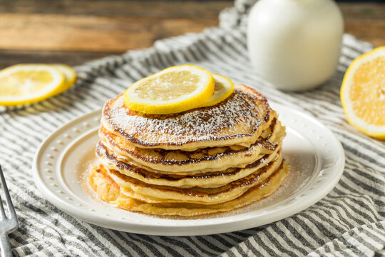 Homemade Lemon Ricotta Pancakes