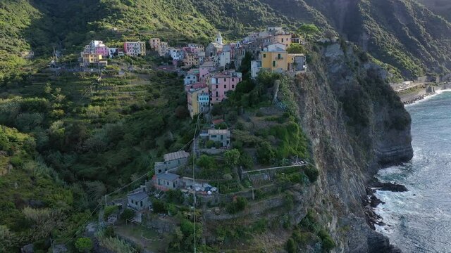 Corniglia in der Toskana aus der Luft | Luftbilder Toskana