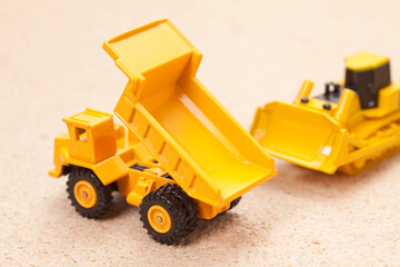ブルドーザとダンプカー