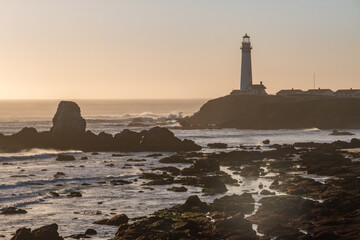 Fototapeta premium Pigeon Point Lighthouse during Sunset in California