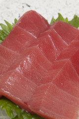 中トロの刺身