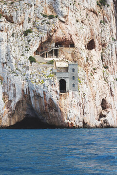 Awesome mine building on a cliff