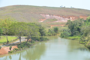 the river in the countryside