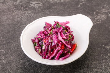 Pickled red cabbage with herbs