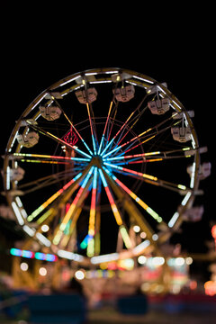 A ferris wheel at night