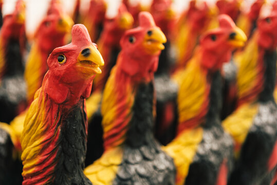 sculpture of rooster