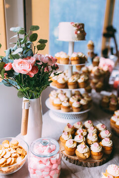 elegant pink and white candy table