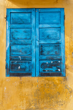 Old tacky closed shutters