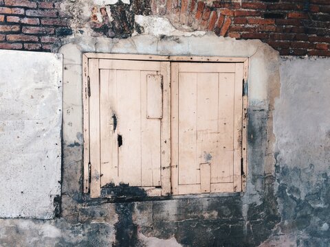 old rustic wall ,China town,Thailand