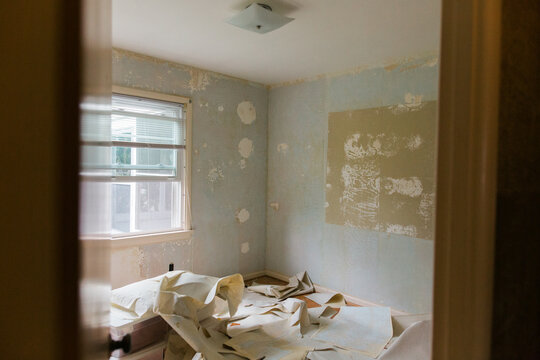 wallpaper removal