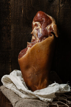 Smoked pork knuckle.