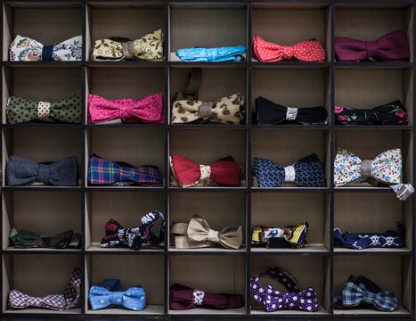 Bowties pattern