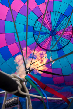Fire to inflate a hot air balloon