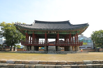 pavilion in the park