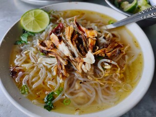 Indonesian Aromatic Chicken soup (Soto)