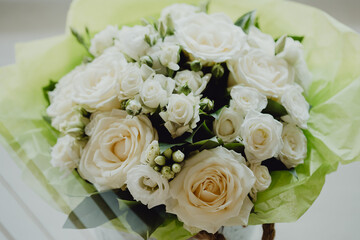 Bouquet de roses pour la mariée