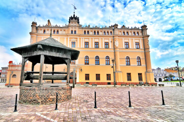 Neorenesansowy Ratusz w Jarosławiu, Polska © robnaw