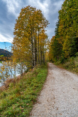 Herbststimmung am Walchensee in Oberbayern