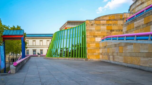 The Staatsgalerie Stuttgart (State Gallery) time lapse hyperlapse footage.