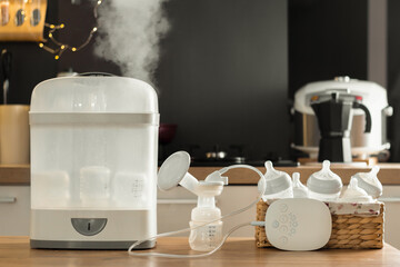 steaming bottle sterilizer
