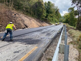 Tanker Explosion Repairs - U.S. 460 WB - Giles County, VA © mzglass96