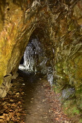 Kopalnia Złota w Złotym Stoku, opuszczona Sztolnia Książęca, niebezpieczny chodnik nieczynnej kopalni, Gold Mine 