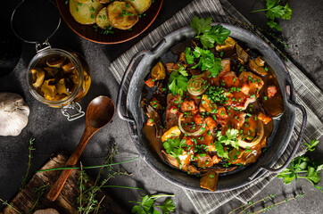 Pork steak with mushrooms and herbs