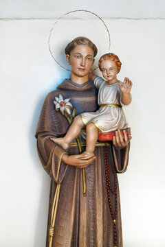Saint Anthony holds a child of Jesus, a statue in the parish church of Saint Anthony of Padua in Zagreb, Croatia