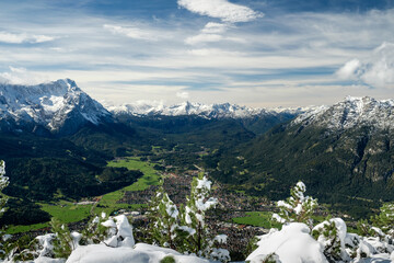 Blick über Garmisch-Partenkirchen