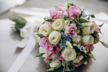 beautiful wedding bouquet of flowers - 382688481