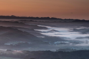 Fototapeta premium 朝焼けの雲海