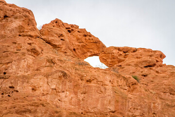Fototapeta premium red rock formation with hole