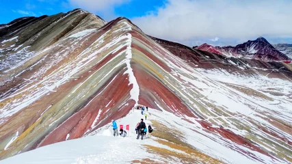 Foto op Plexiglas Vinicunca Vinicunca o Montaña de 7 colores