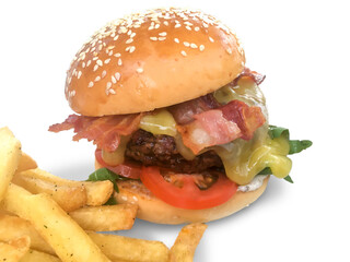 ポテトとボリュームあるハンバーガー