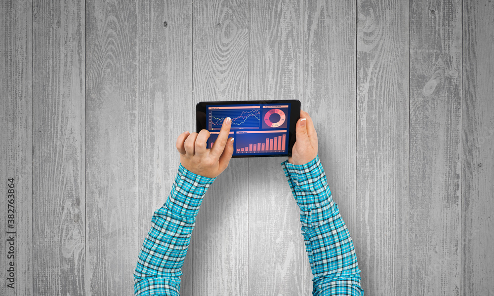 Poster using financial application