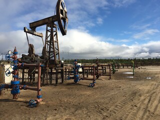 Fototapeta premium oil pump jack